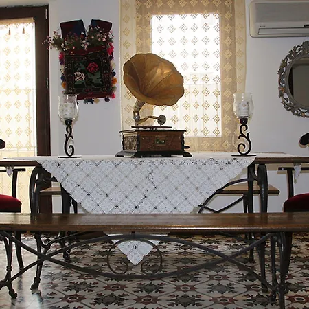 Oeykue Butik Bozcaada