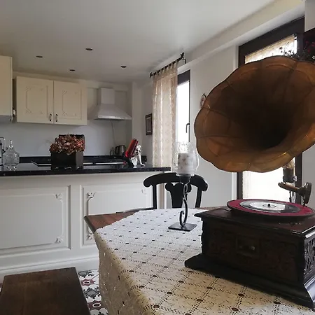 Hotel Oeykue Butik Bozcaada