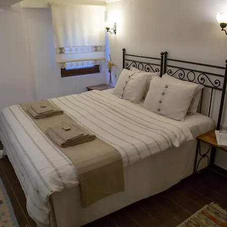 Hotel Oeykue Butik Bozcaada